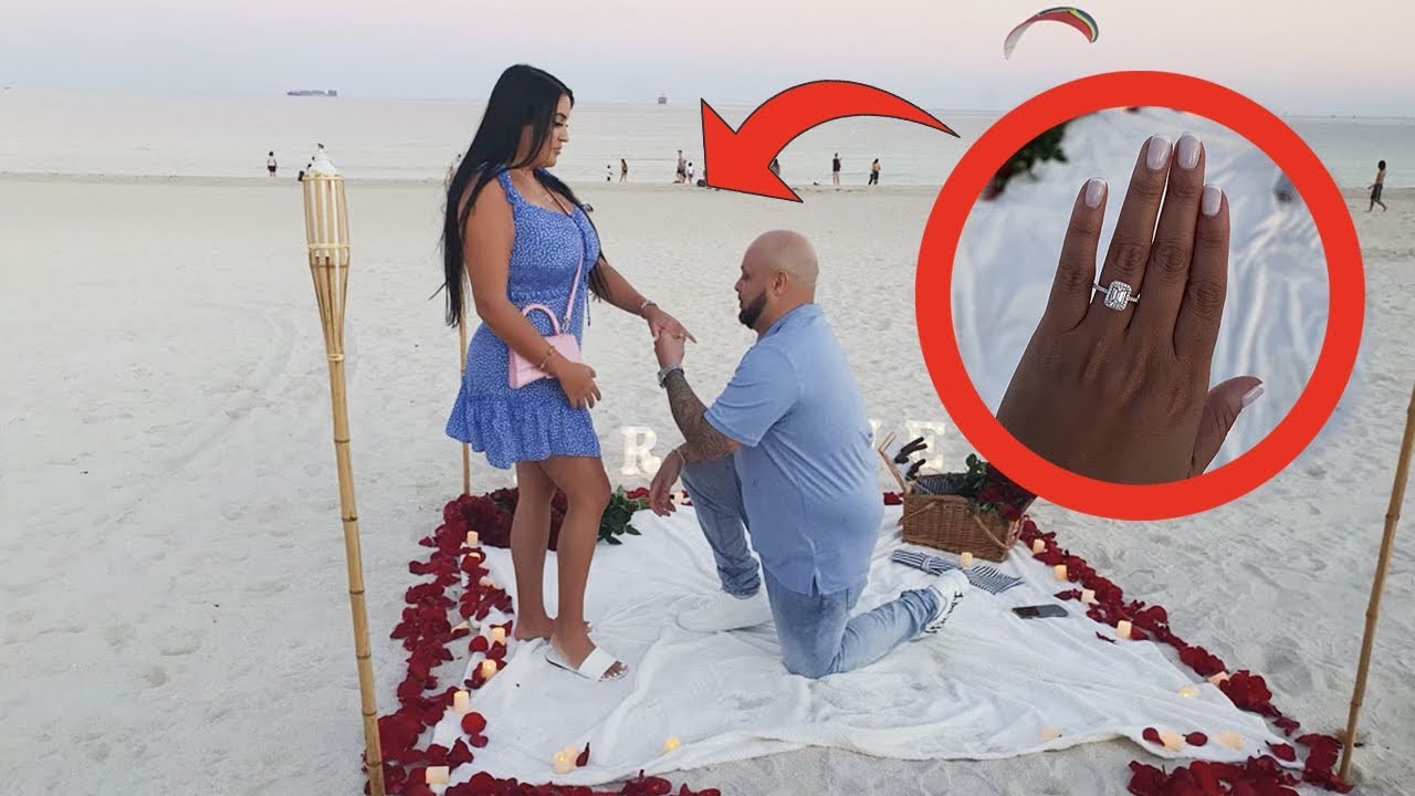 She said YES! (BEST PROPOSAL EVER)