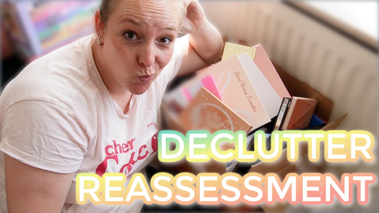 MAKEUP DECLUTTER REASSESSMENT // Sorting out my declutter pile (& what I am keeping)