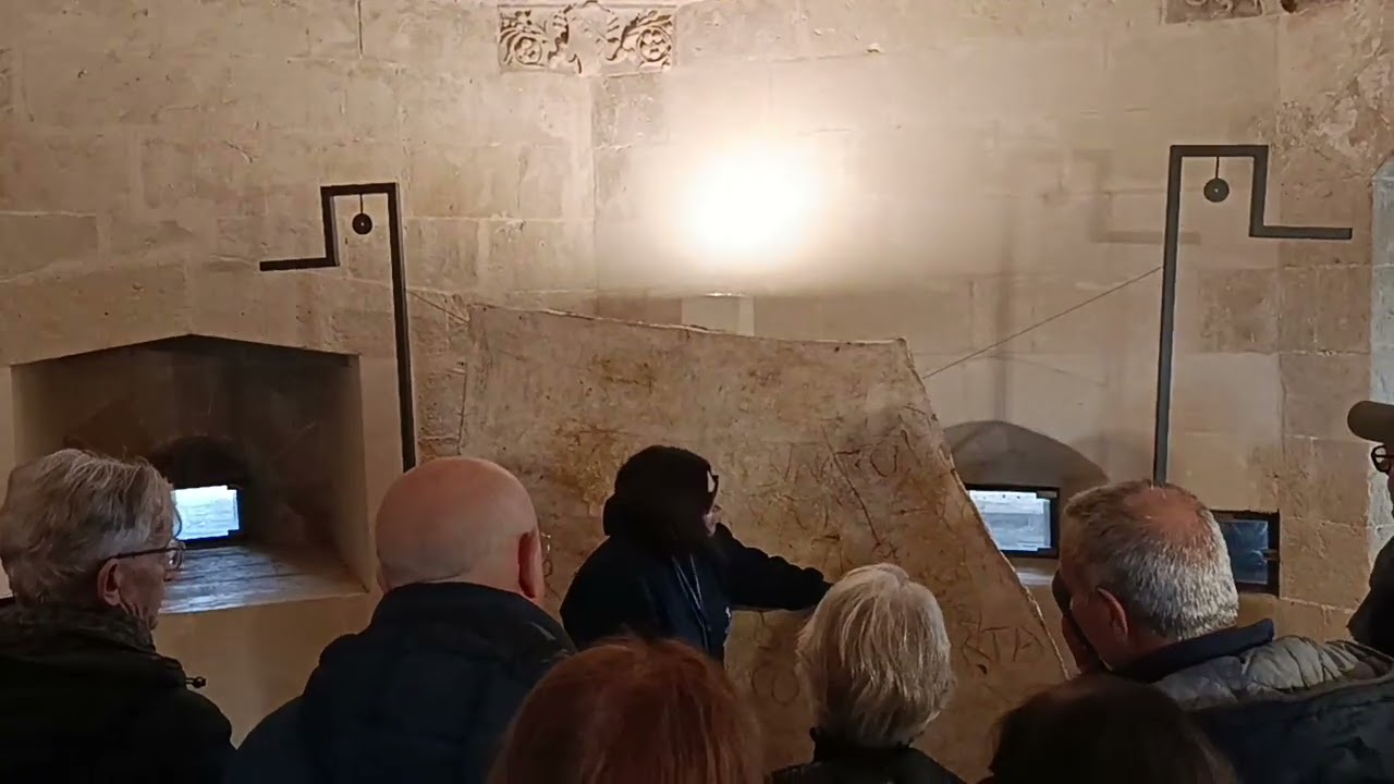 COME PREGAVANO GLI ANTICHI MESSAPI E LATINI: STRAORDINARIA SCOPERTA NELLA GROTTA DELLA POESIA, ROCA