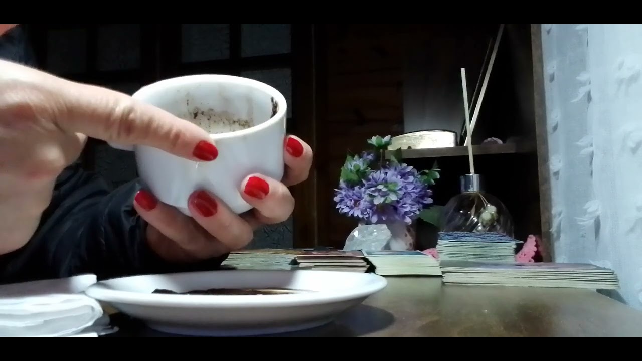 CÂNCER ☕🃏leitura na borra do café e baralho cigano. IMPARÁVEIS.
