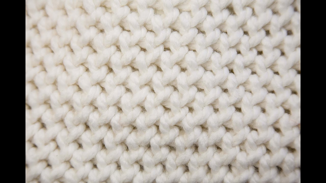 Figure 8 Stitch on the Round Loom