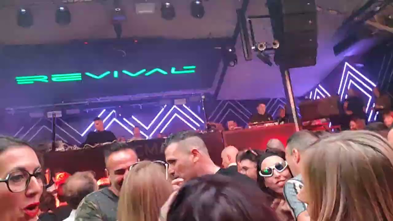 Víctor Vera & Revival Tour & Magma Alicante