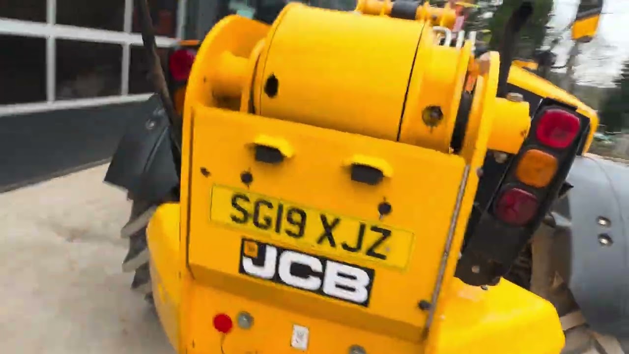 JCB 540-140 walk around video