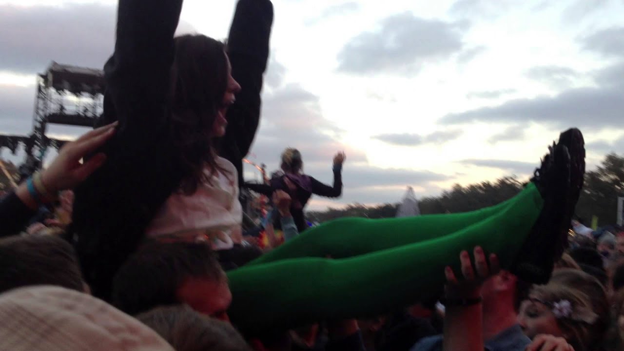 Awolnation- Crowd Surfing Madness! Voodoo Experience 2012
