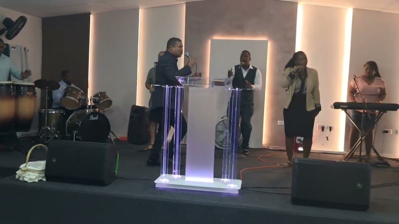 Busca la bendision de Dios  - Miguel  Angel Espiritu 
