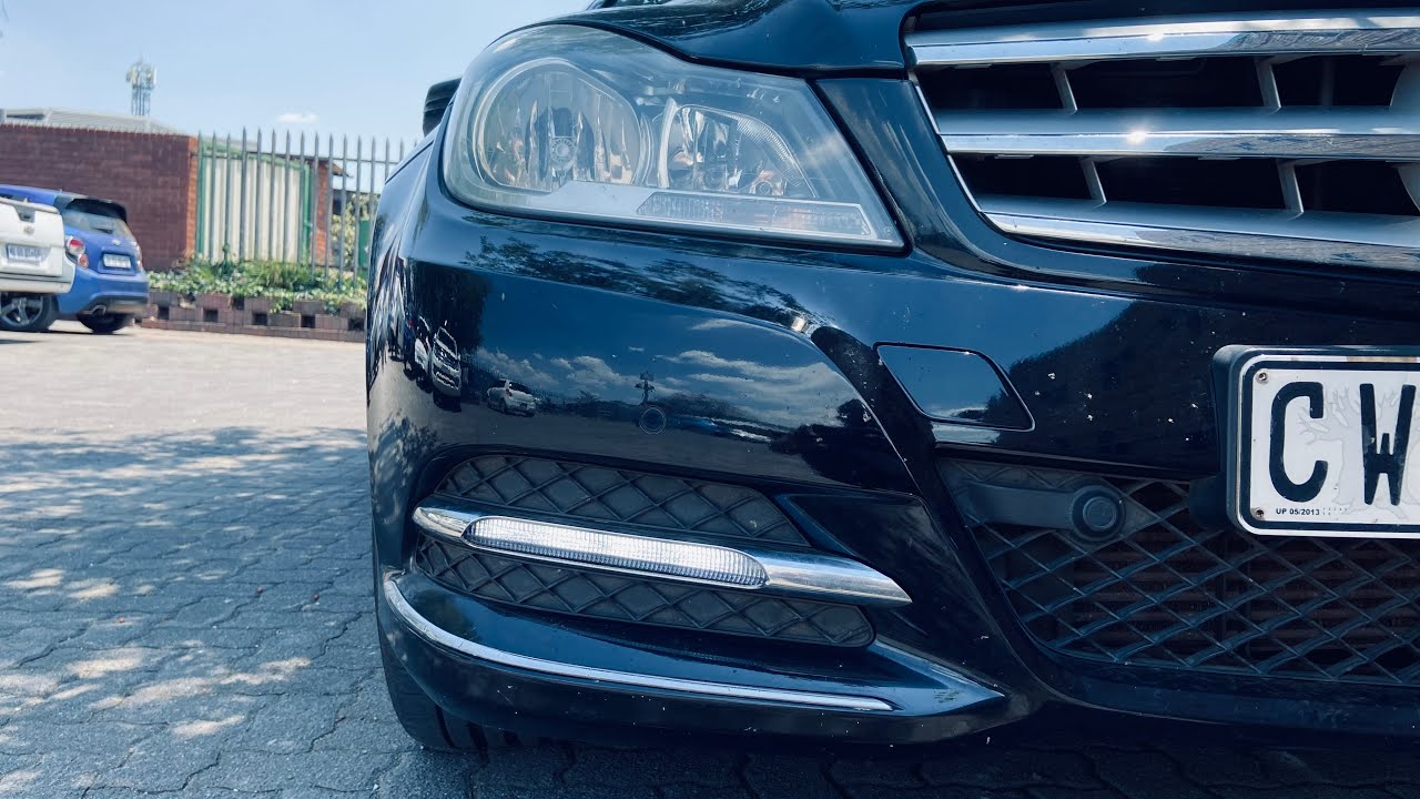 Как заменить дневные ходовые огни (DRL) на Mercedes Benz C-Class W204