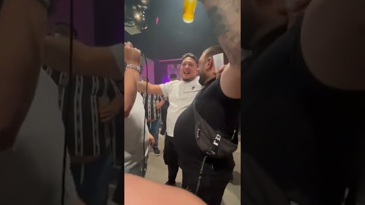 Mario King fiesta privada con los chatico