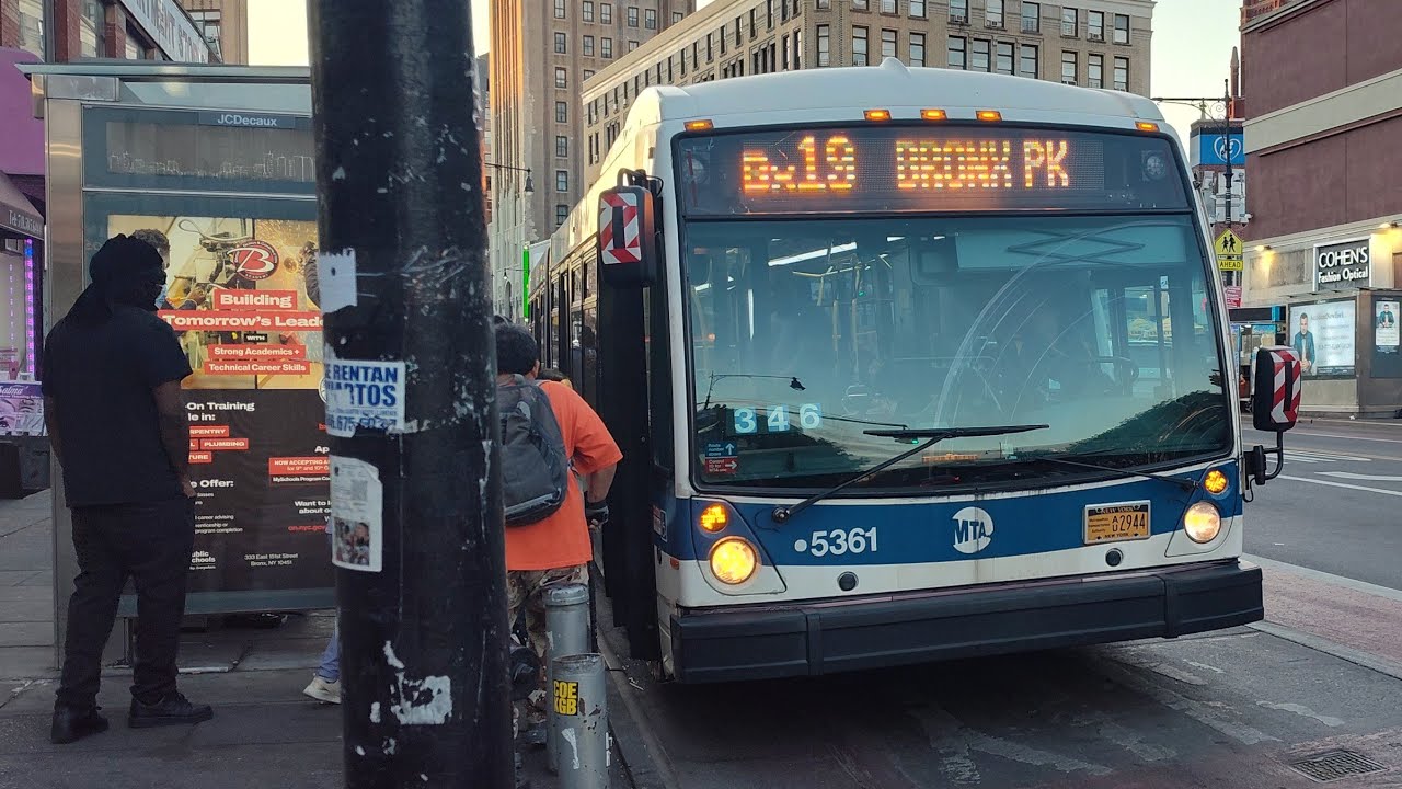 MTA NYCT Bus: 2013 Novabus LFSA 