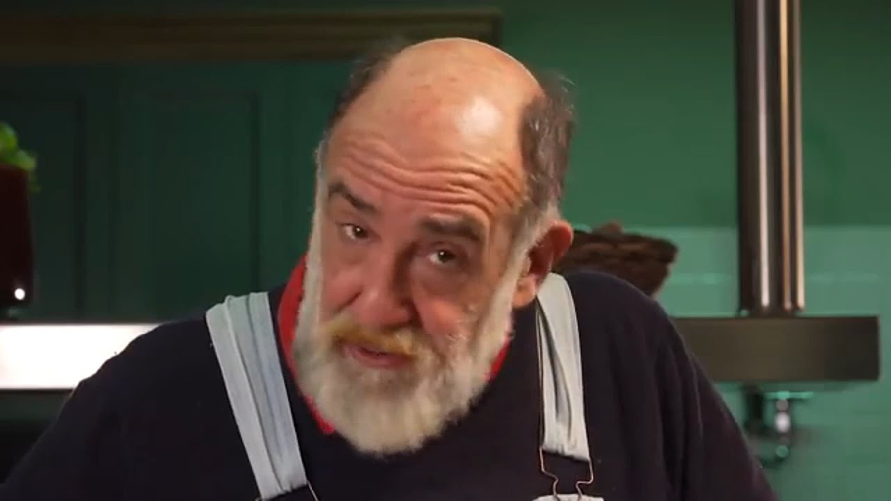 YTP - GIORGIONE ORTO E CUCINA prepara gli spaghetti con le vongole (o quasi) GAMBERO ROSSO