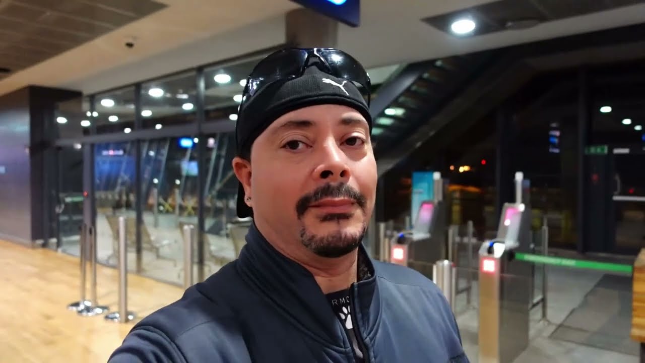 A layover in Iceland