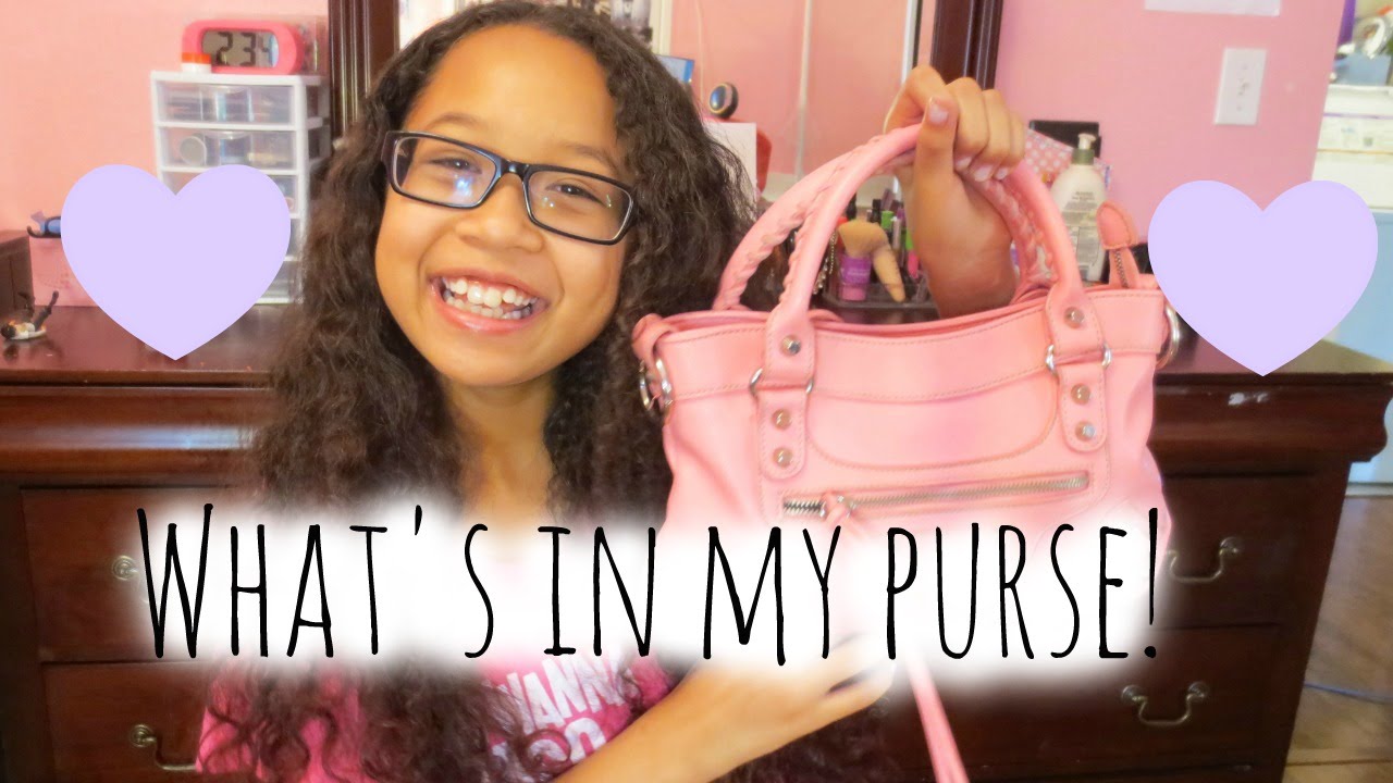 What's in my PURSE!♥