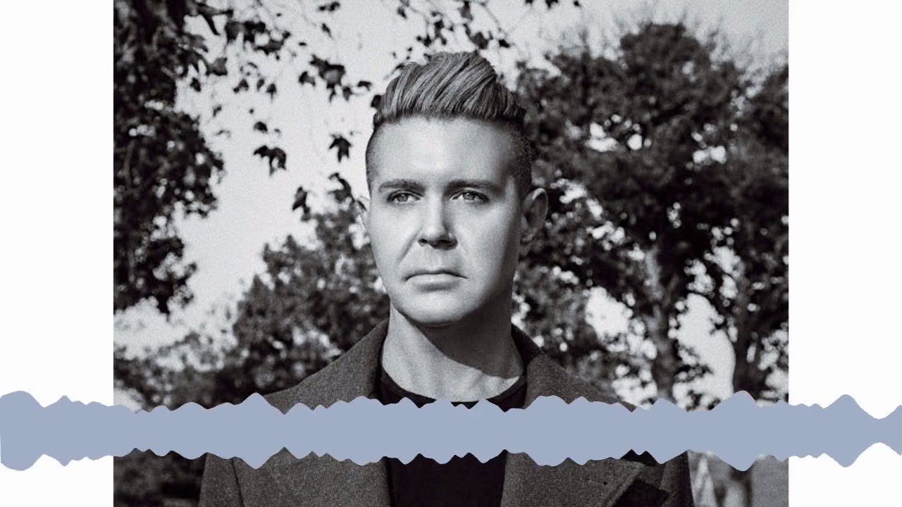 A podcast interview with hair colorist Chad Kenyon