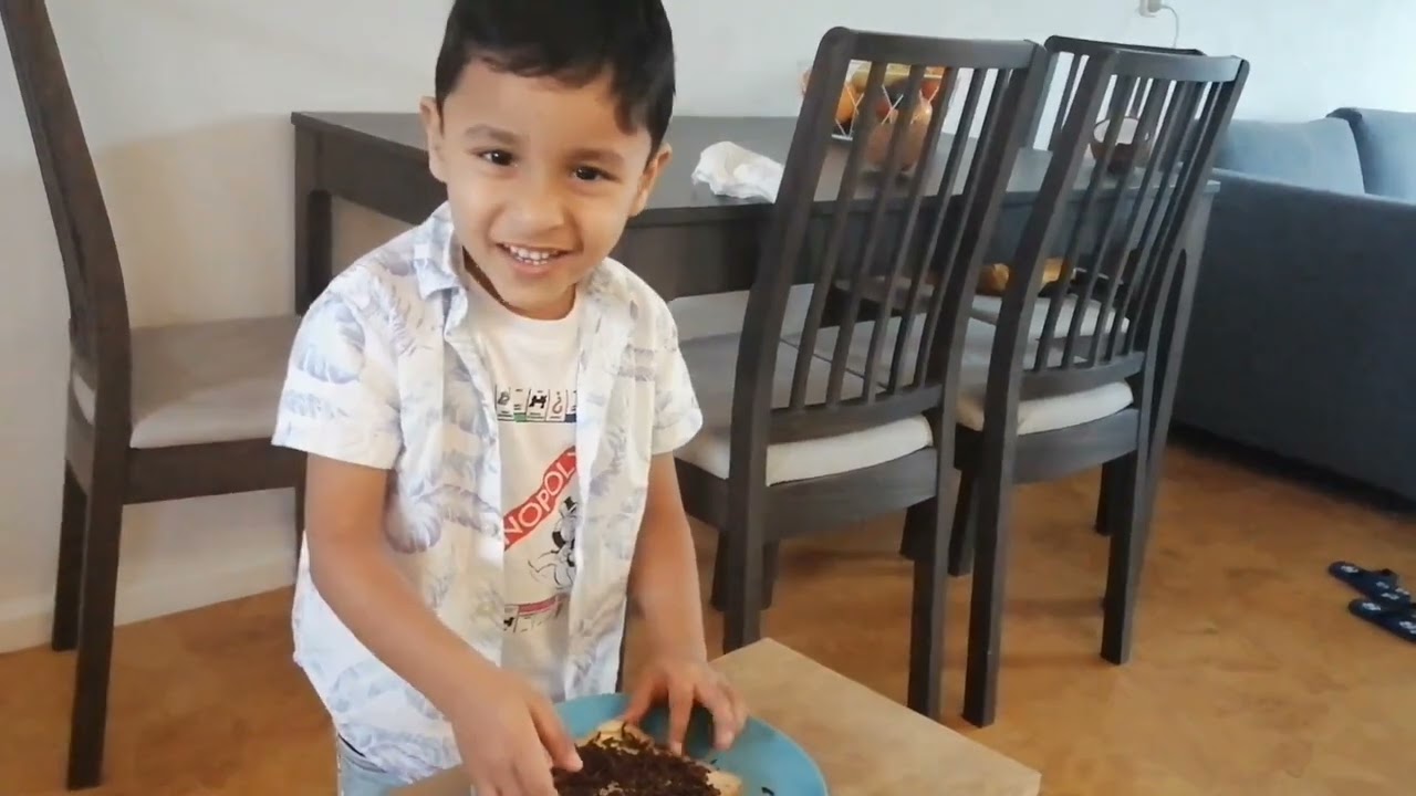 Old videos from the archives | Enjoying hagelslag | 3 year old vlogger | Just for memories 