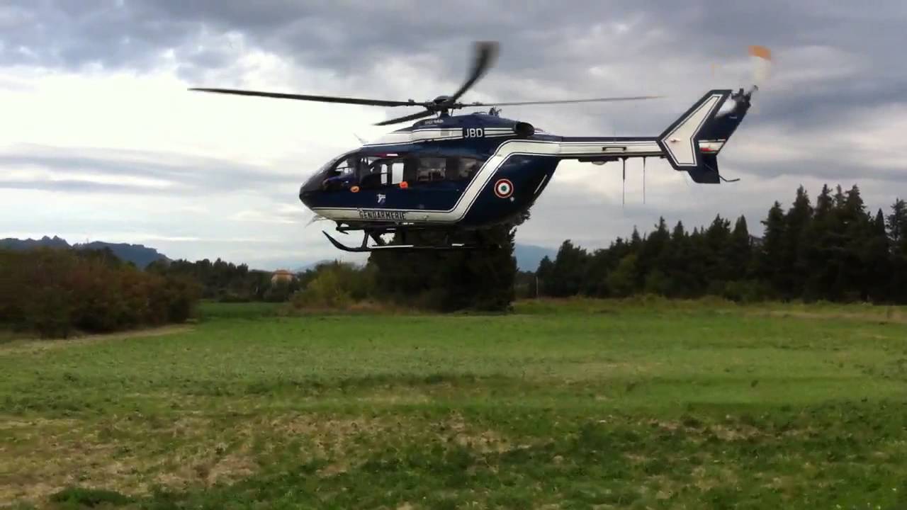 Décollage hélicoptère gendarmerie EC-145