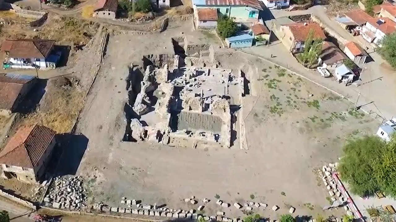 Sebastapolis antik kenti, turizme kazandırılmayı bekliyor