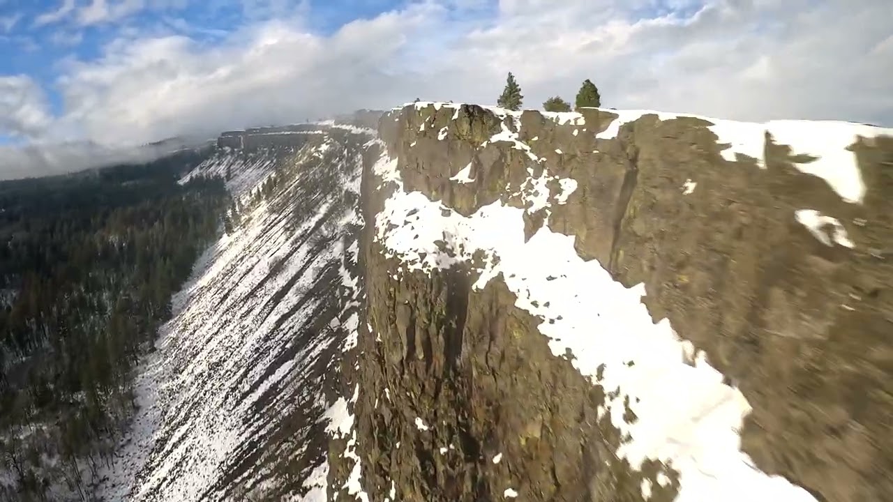 helion 10 cliffsides