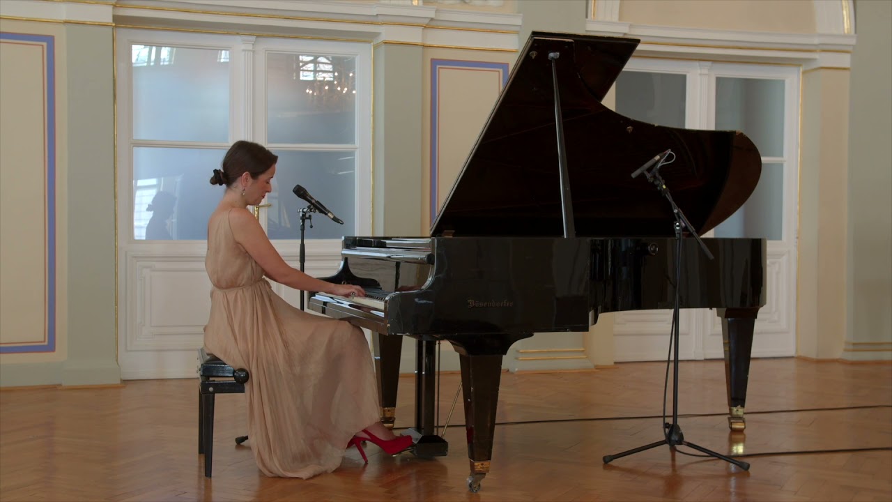 Lana Janjanin live @ HNK Varazdin (guest: Petar Culibrk)