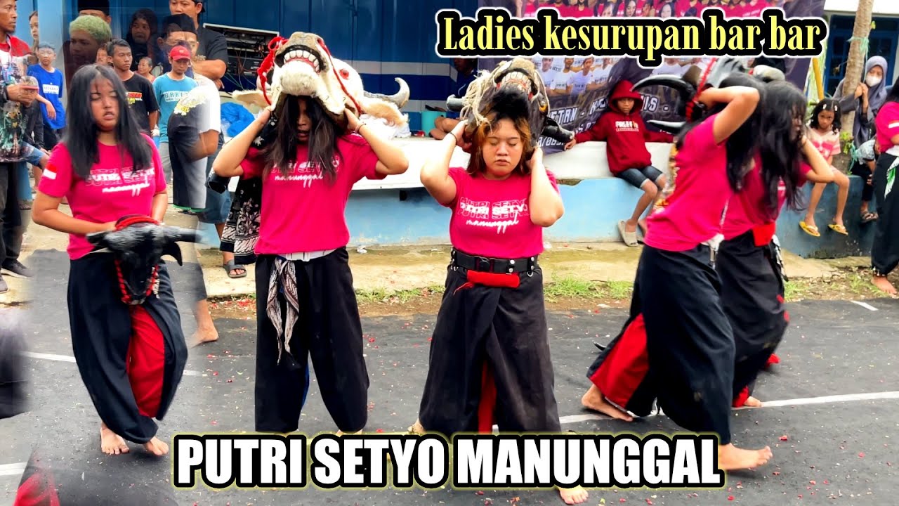 Cantik" kesurupan bar bar || PUTRI SETYO MANUNGGAL live bunut timur - pakis