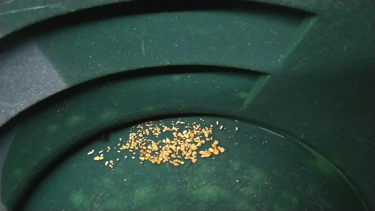 Речно злато- скално стъпало скрито под насип 9 / River gold from Bulgaria 9