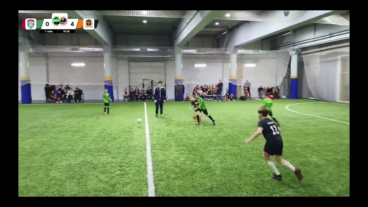 Спокойнр беру два удара намертво #хочувтопакдемию #shorts #футбол #11лет  #великийновгород 