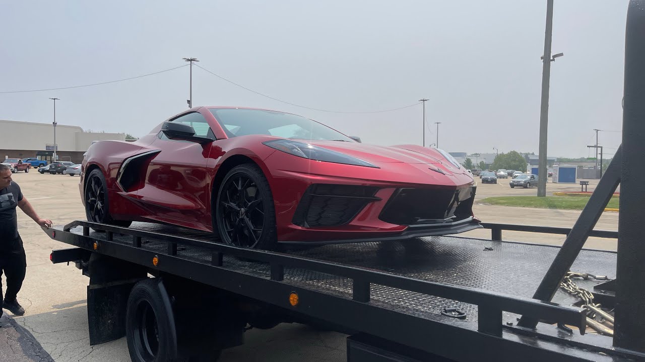 Towing a c8 corvette #towingandrecovery #towlife #rollback #corvettec8