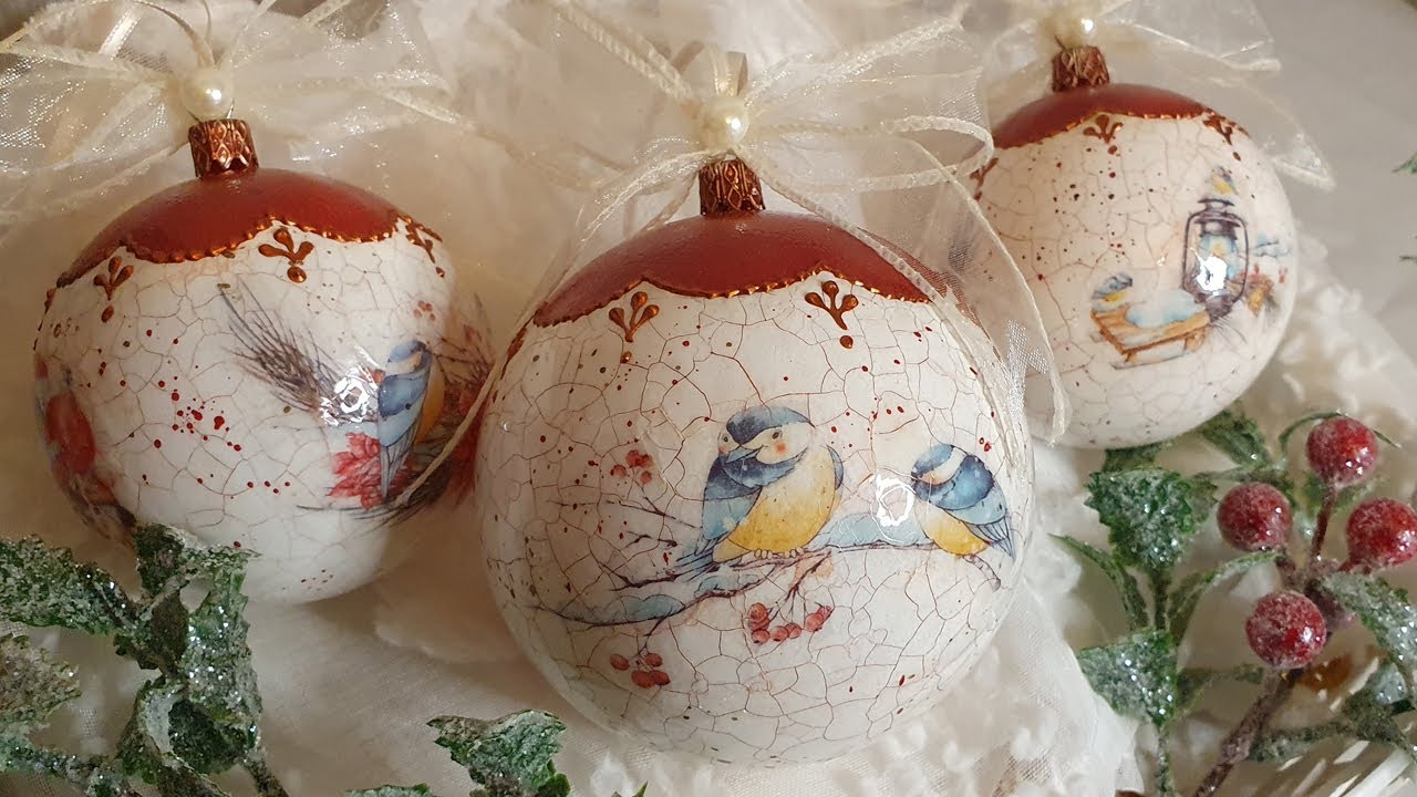 Red Copper Christmas Bauble 🎇 #christmas #decoupage #mixedmedia #homemade