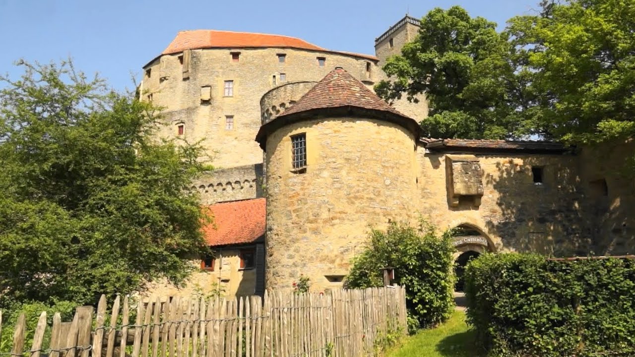 Burg Guttenberg Haßmersheim - Eine der ältesten und schönsten Burgen in ganz Deutschland.