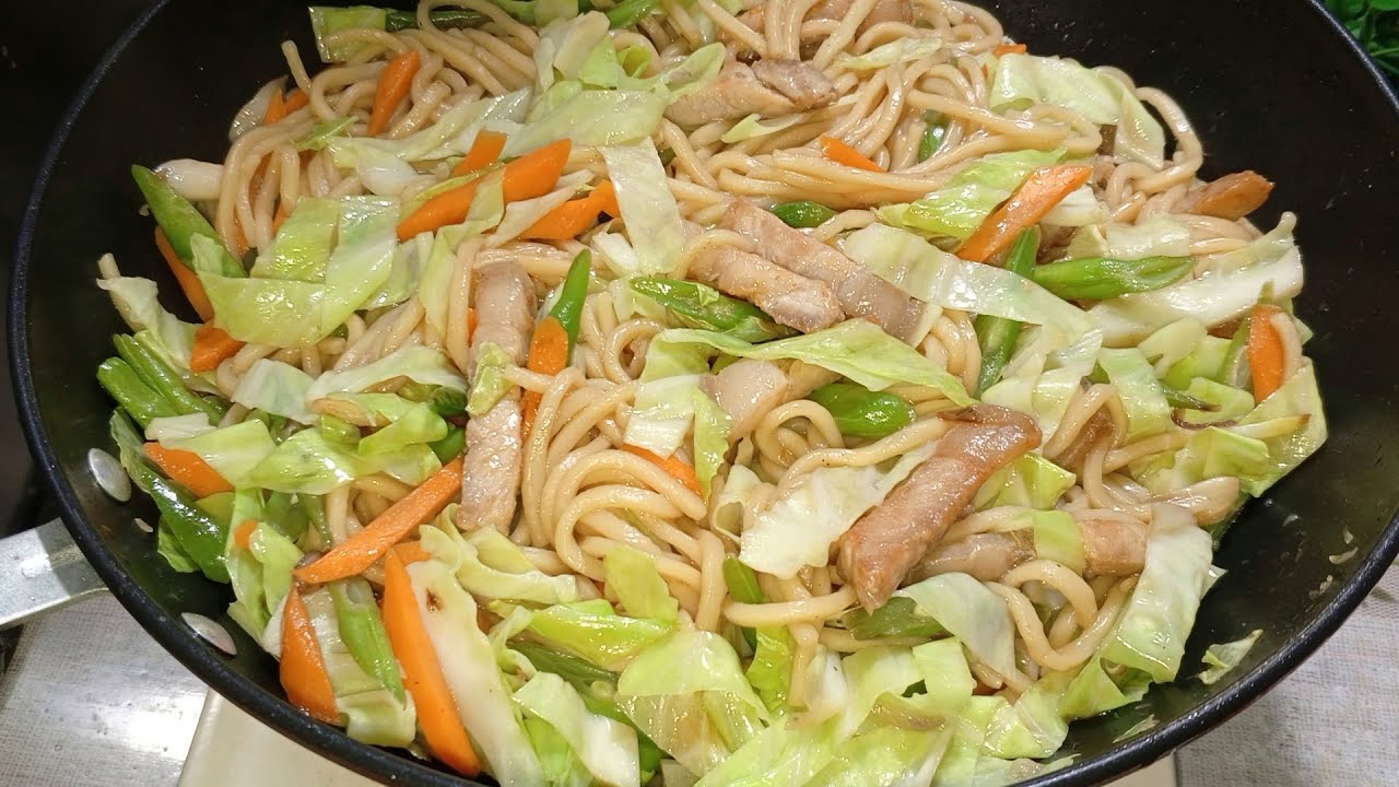 How To Cook Pancit Guisado Para sa Handaan | Guisadong Pancit Miki Recipe #shopeetagtowin 