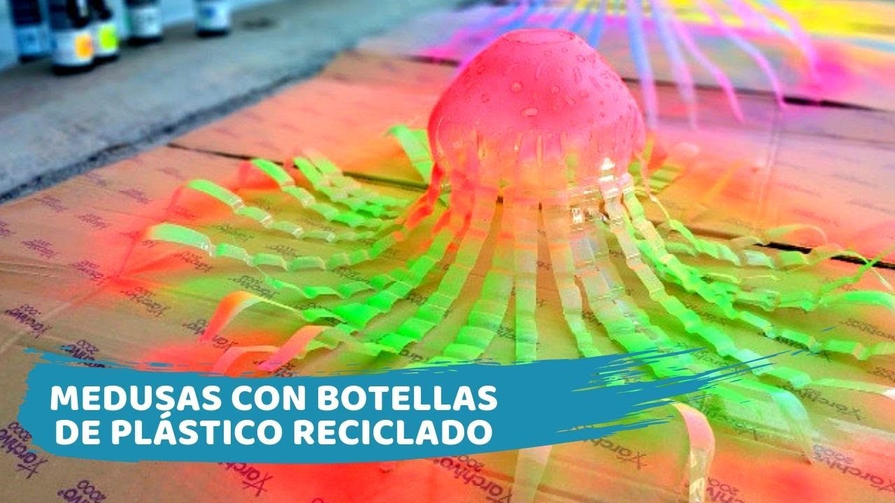 Medusas con botellas de plástico reciclado