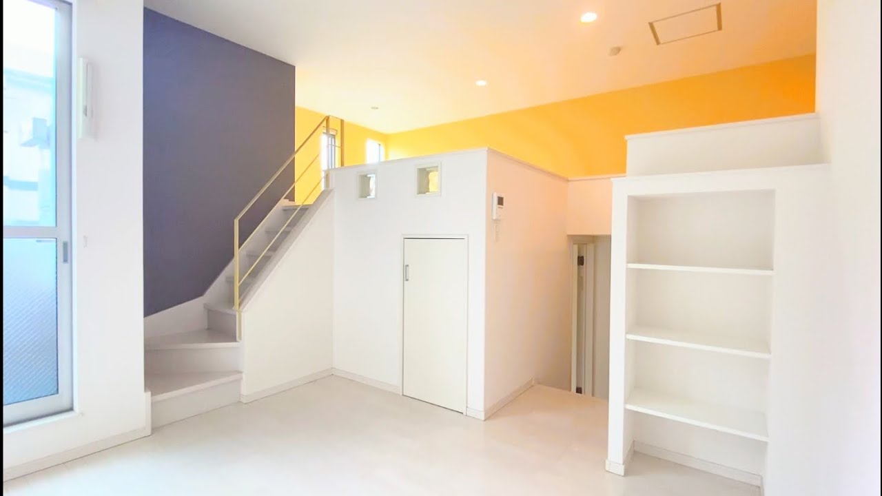 ビタミンカラーのクロスが可愛いロフト付きの1LDKルームツアー【一人暮らしのお部屋紹介】