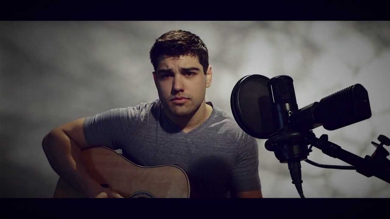 Ain't No Sunshine cover by Jonathan Wyndham