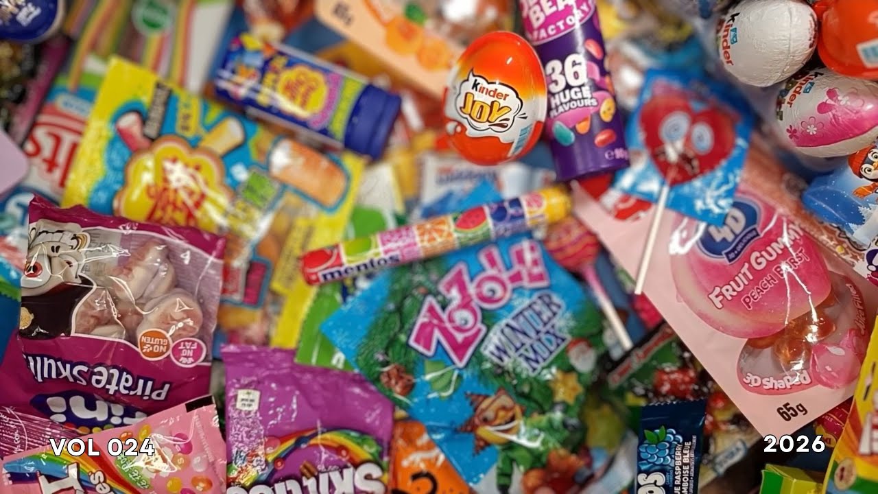 Satysfying Video | Kinder Surprise MAXI | Candies ASMR #24 🍬