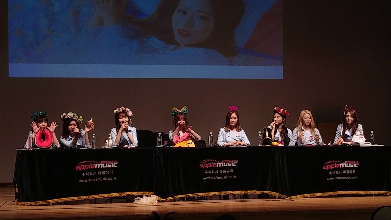 러블리즈 - 대학로 팬싸-1(170507)