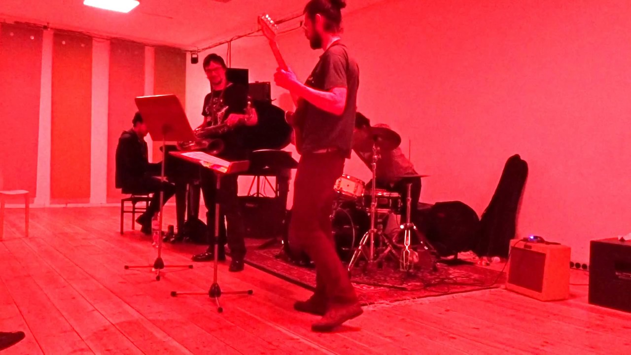 Kevin McHugh in Studio Loos #1