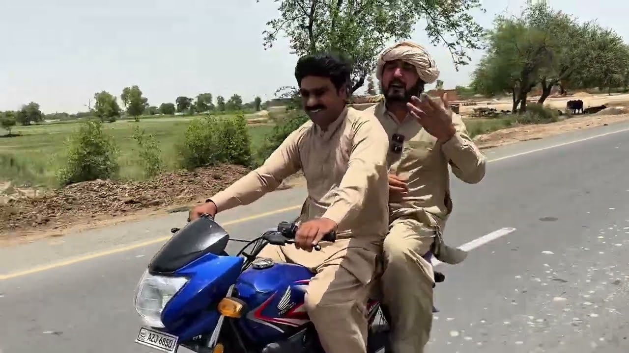 Anjum Saroya Ne Wakhaya Mela | Mela Culture in Punjab | Anjum Saroya New Vlog