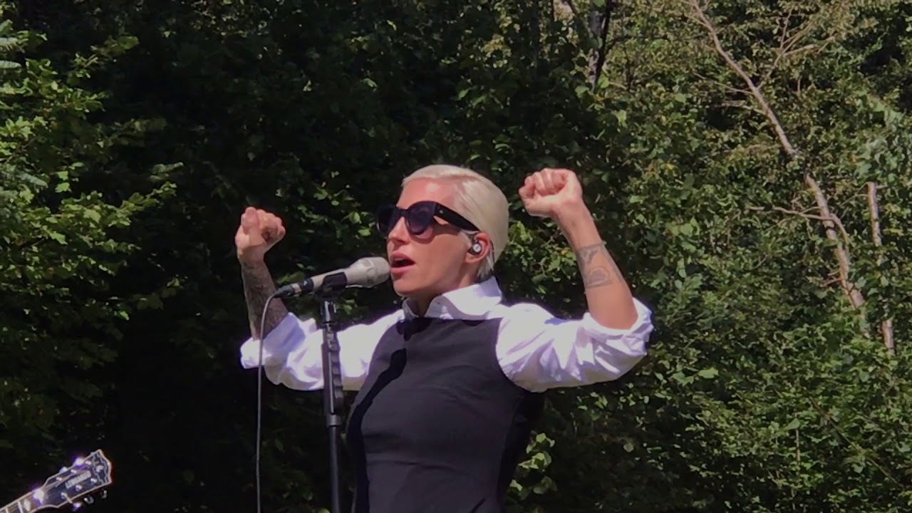 Malika Ayane live a Suoni delle Dolomiti in Primiero 15 settembre 2019