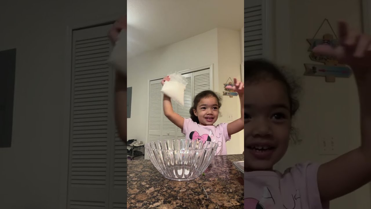 Rainbow cake with Mimi 