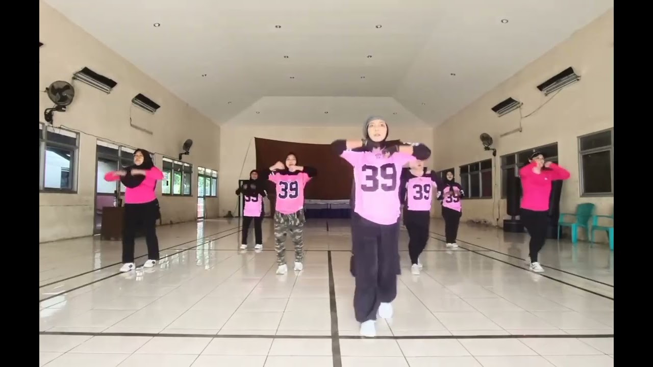 Senam aerobic SENCAN Jatingaleh SEMARANG 080226