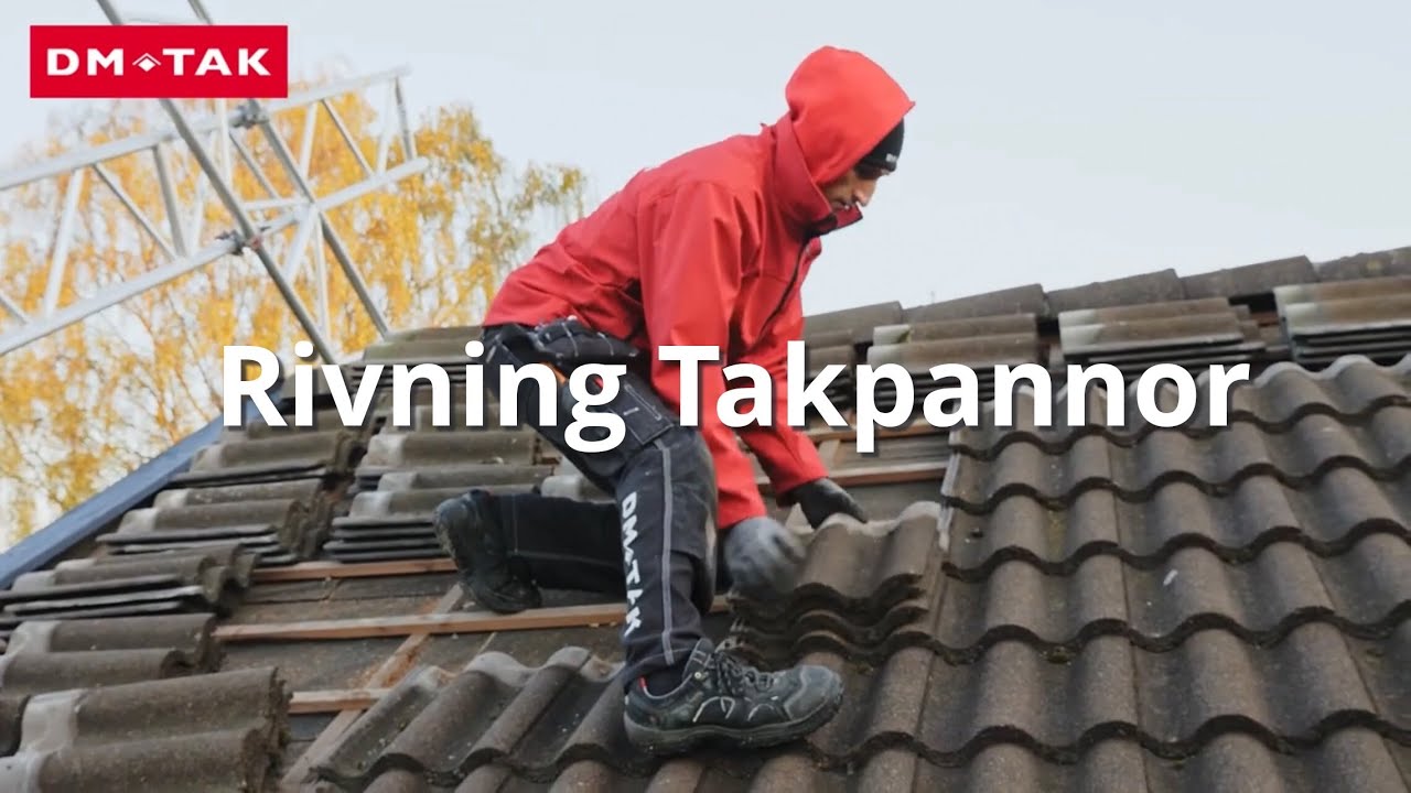 Takskolan. Rivning del 2 - Rivning takpannor