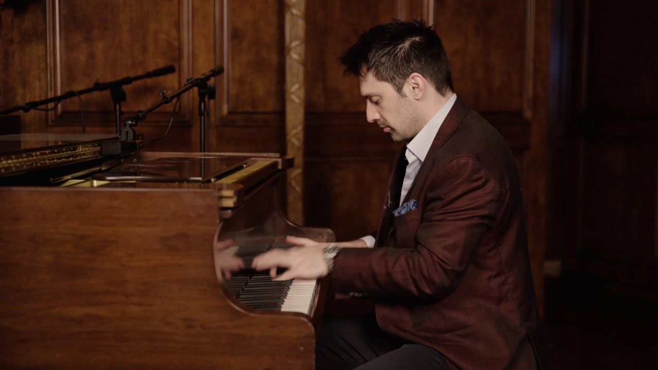 'The Legend Of Zelda' Theme as Ragtime Piano - Scott Bradlee