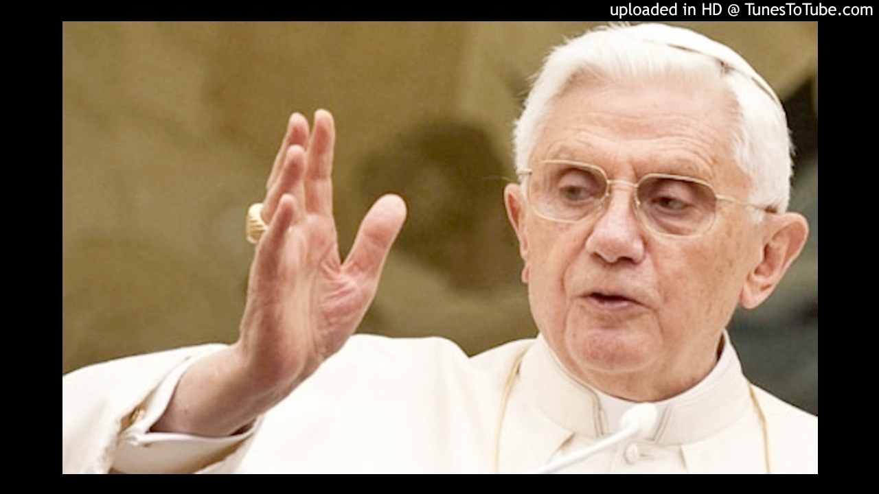 Benedict XVI - Pope's Blessing (in Latin)