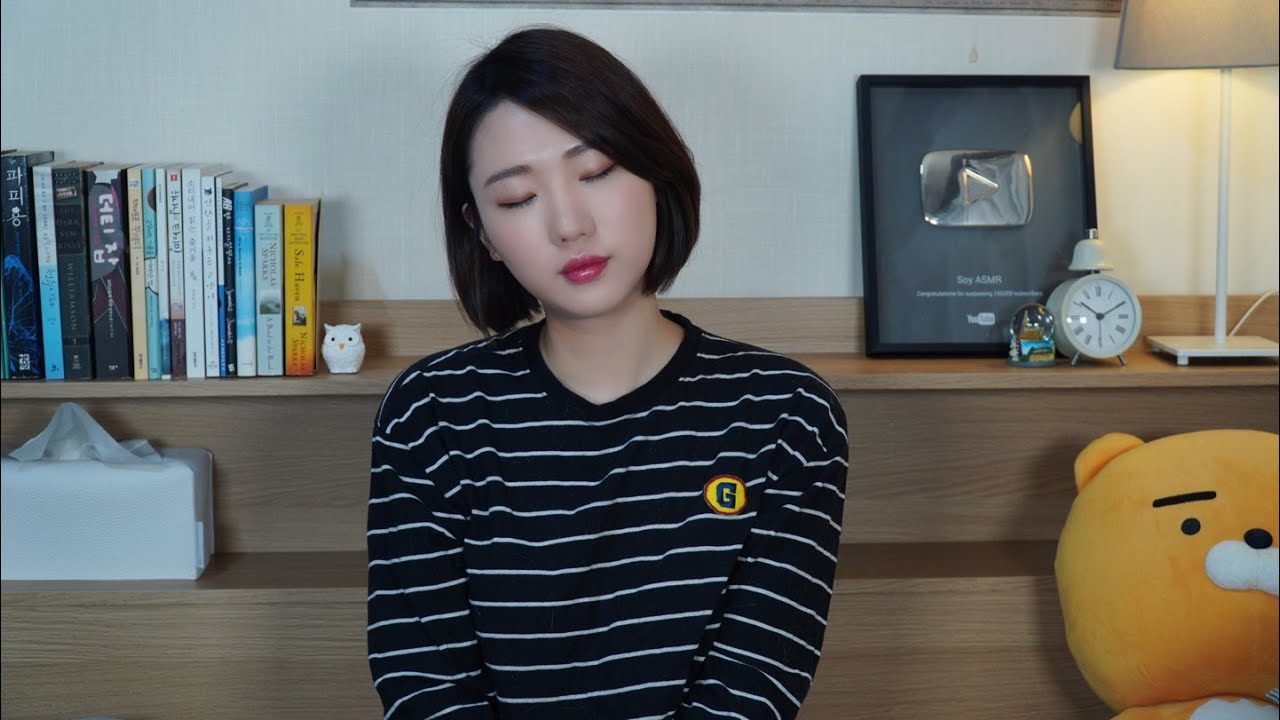 [ASMR] IU - 에잇(Eight) 자장가로 불러보기🎵| 아이유 자장가 메들리 2탄