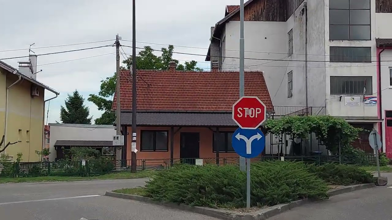DERVENTA - Đir po gradu - 2022.