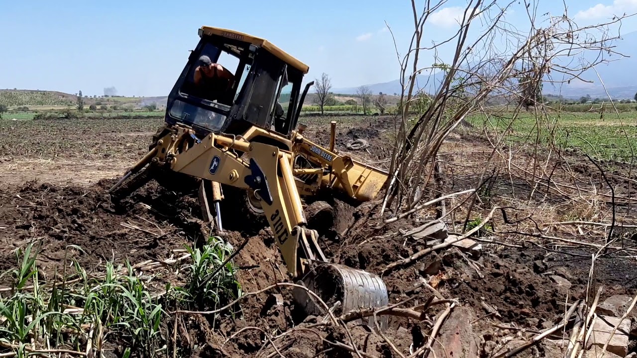 Asi se desatascan las retroexcavadoras John Deere con la bomba hidráulica a un 50%💪🏼