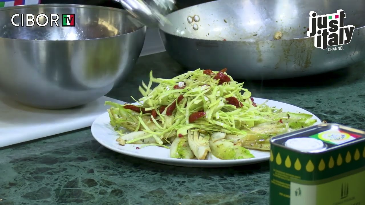 True Italian Cuisine   S0E17   Insalata di cavolo