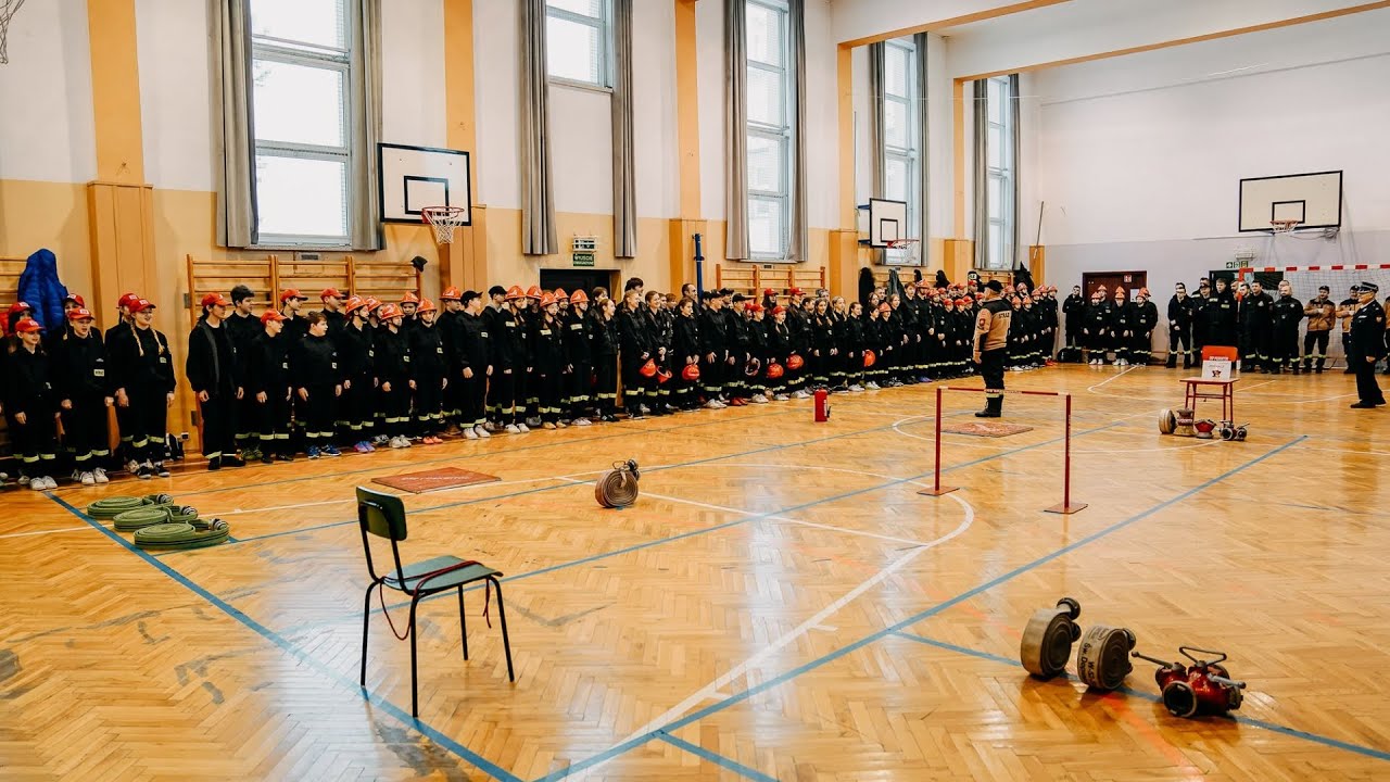 III GMINNE HALOWE MŁODZIEŻOWE ZAWODY SPORTOWO - POŻARNICZE W GMINIE IWANOWICE -  WIDOMA 2024