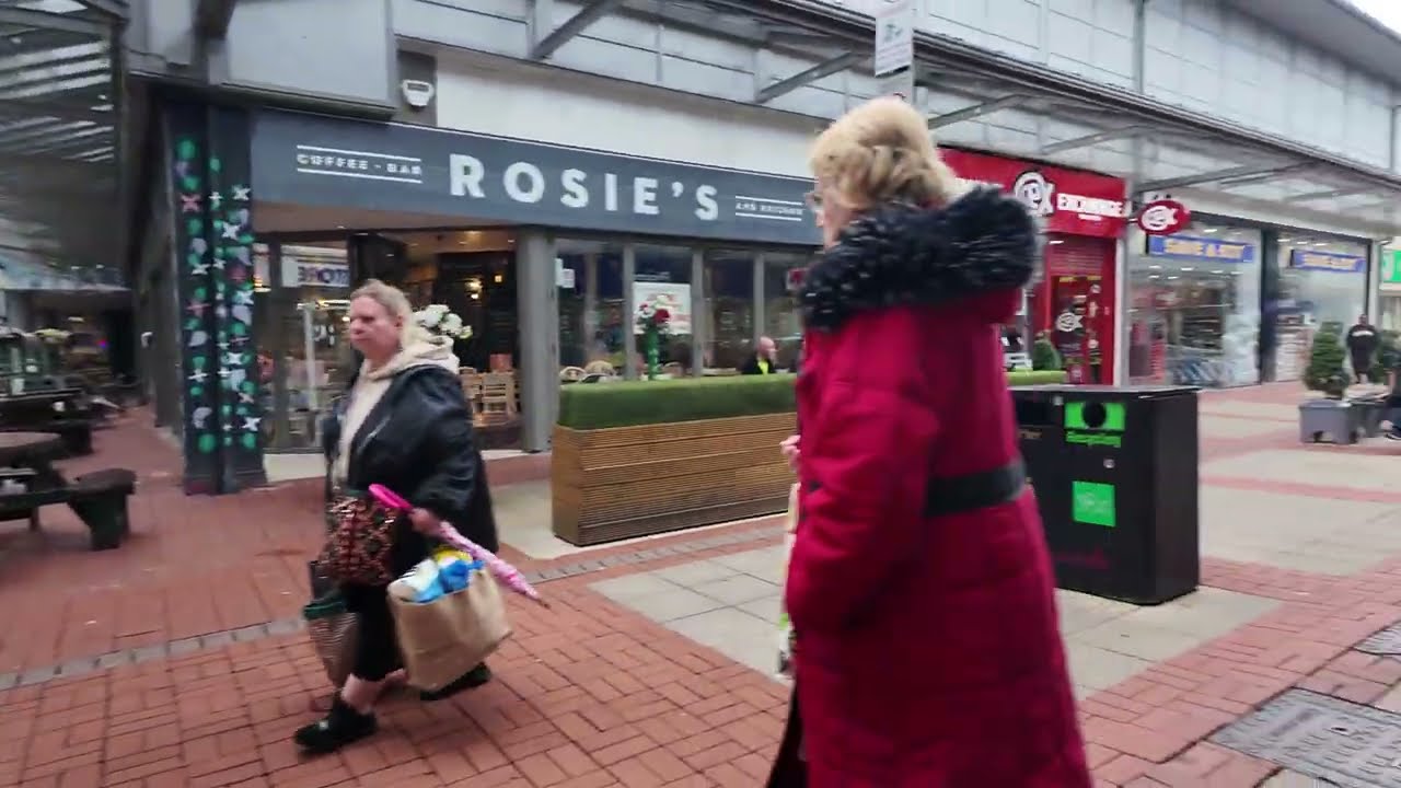 walkabout. ashton town centre..