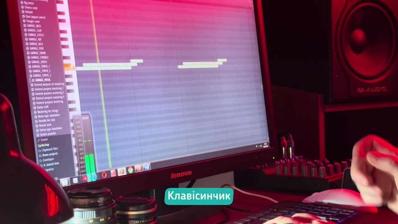 DJ Nehoda робота в студії 