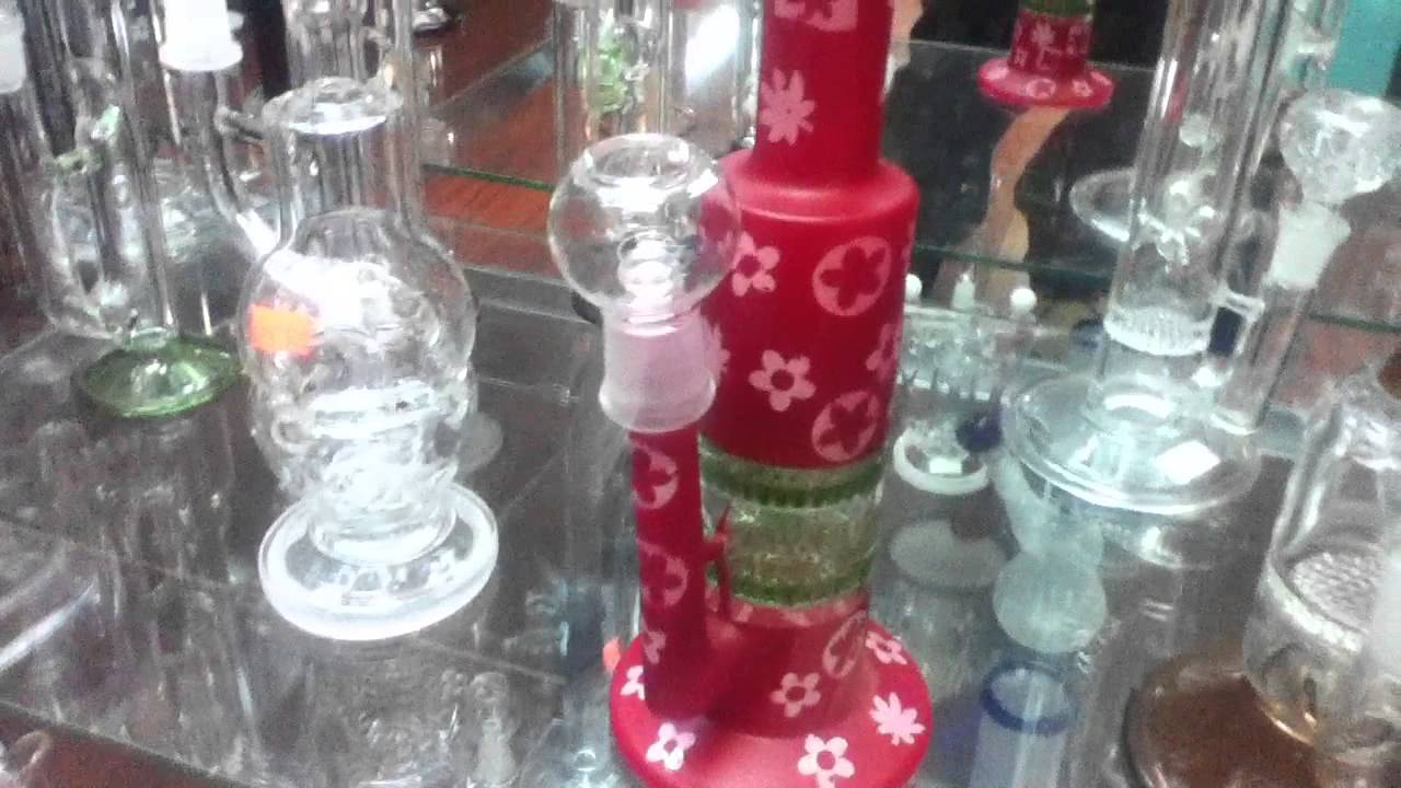 Lets go shopping for some new glass + 4-6000$ cannabis pipes/bongs