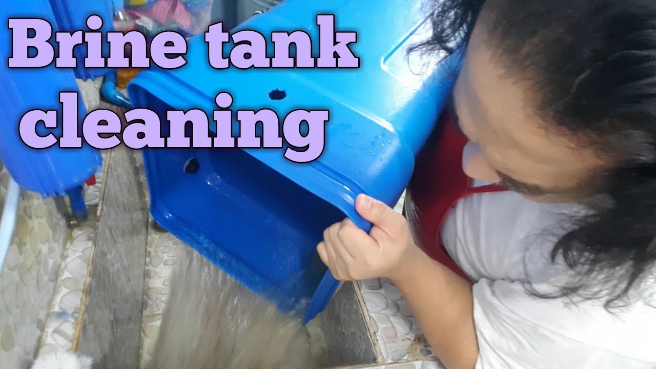 paano linisin ang brine tank? #brinetank #brinetankcleaning #waterstation